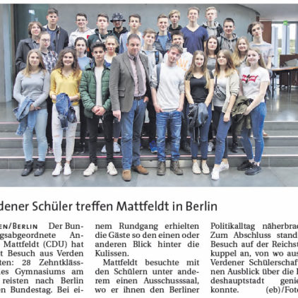 Verdener Schüler treffen Mattfeldt in Berlin